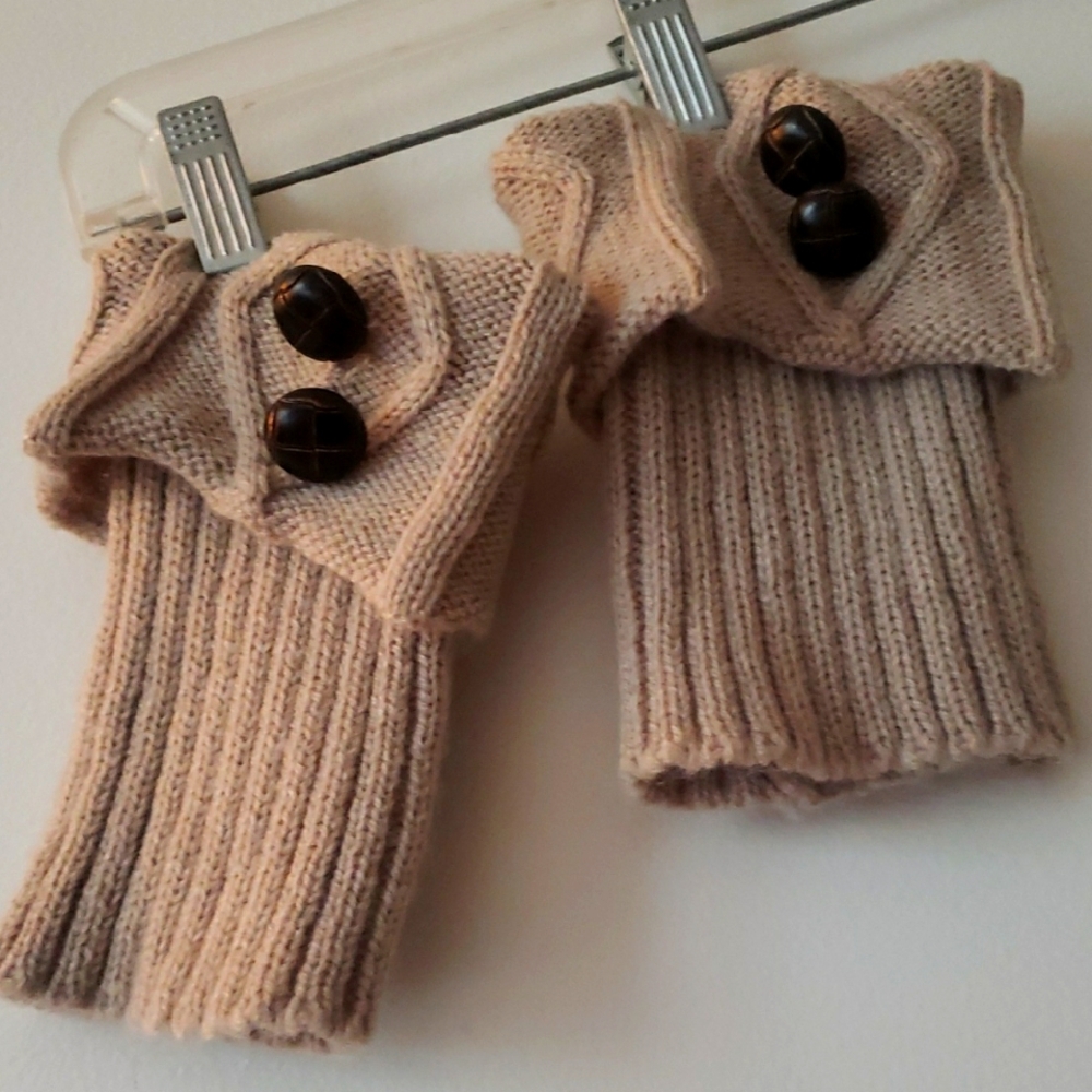 Cozy Knit Leg Warmers with Button Accents